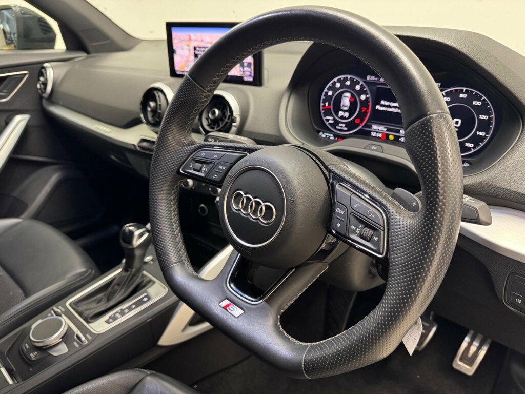 Audi Q2 35 Tfsi Sport S Tronic Grey #21