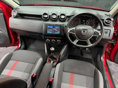 Dacia Duster 1.3 Tce Techroad Red #4