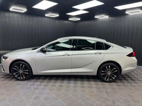 Vauxhall Insignia 1.5 Turbo D Silver #6