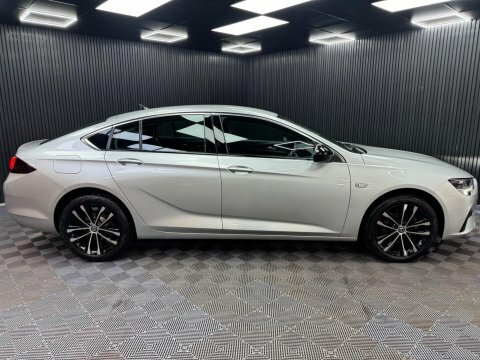 Vauxhall Insignia 1.5 Turbo D Silver #2