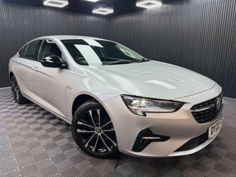 Vauxhall Insignia 1.5 Turbo D Silver