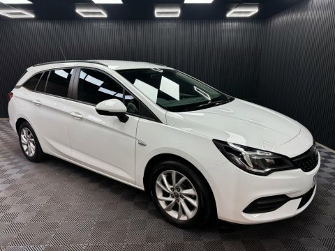 Vauxhall Astra 1.2 Turbo 145 Sri Black #20