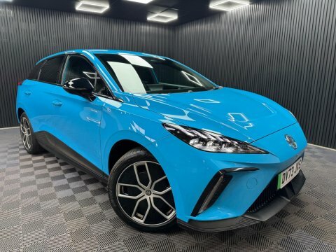 MG MG4 64Kwh Trophy Long Blue
