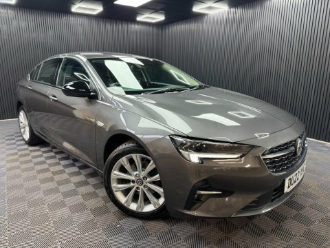Vauxhall Insignia 1.5 Turbo D Grey