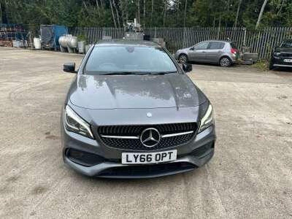 Mercedes-Benz CLA Class Cla 180 Amg Line Silver #5