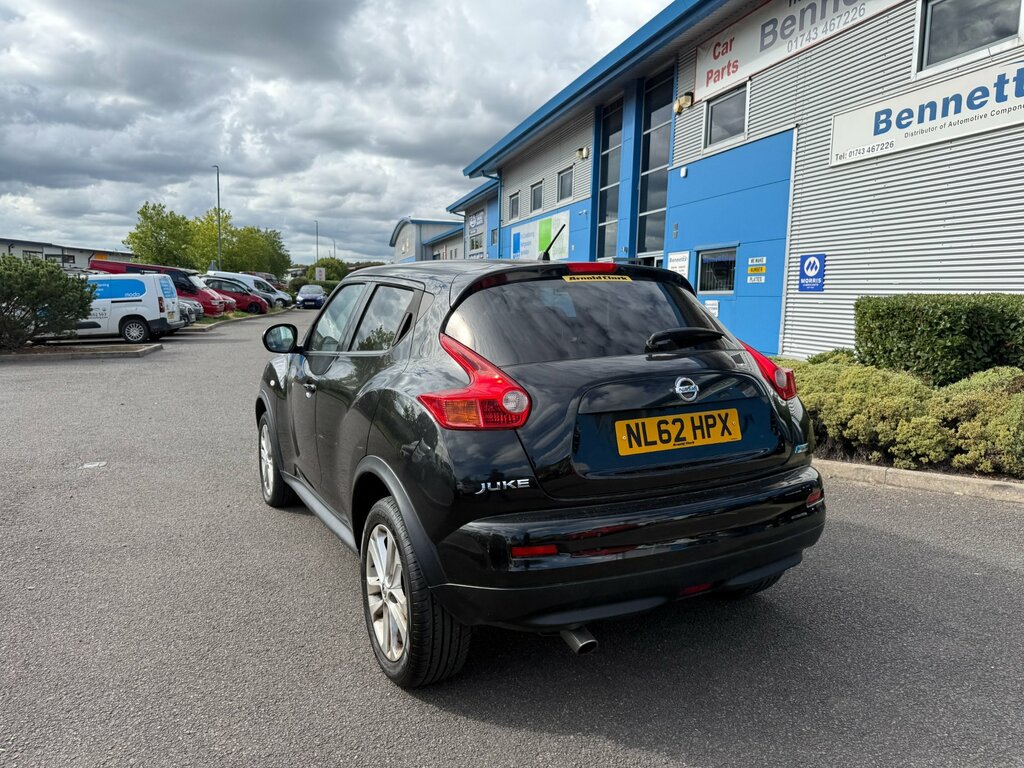 Nissan Juke Acenta Sport Dig-t Red #1