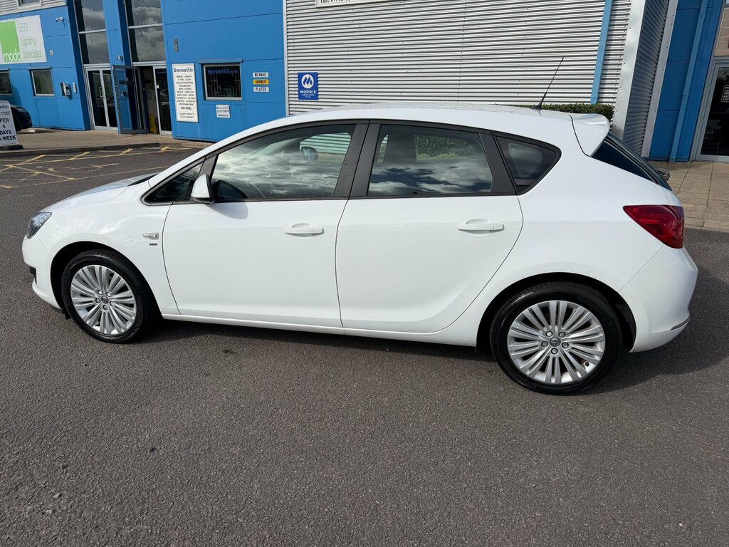 Vauxhall Astra 2.0 Astra Vxr White #8