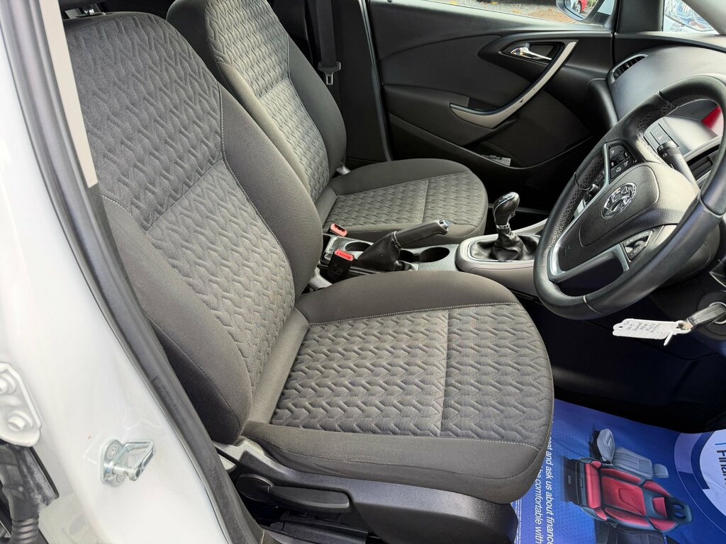 Vauxhall Astra 2.0 Astra Vxr White #14