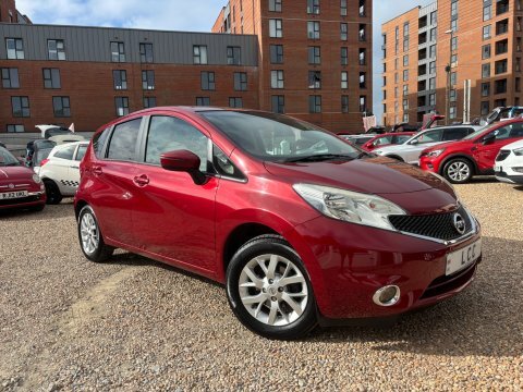 Nissan Note Acenta.. 8 Services..