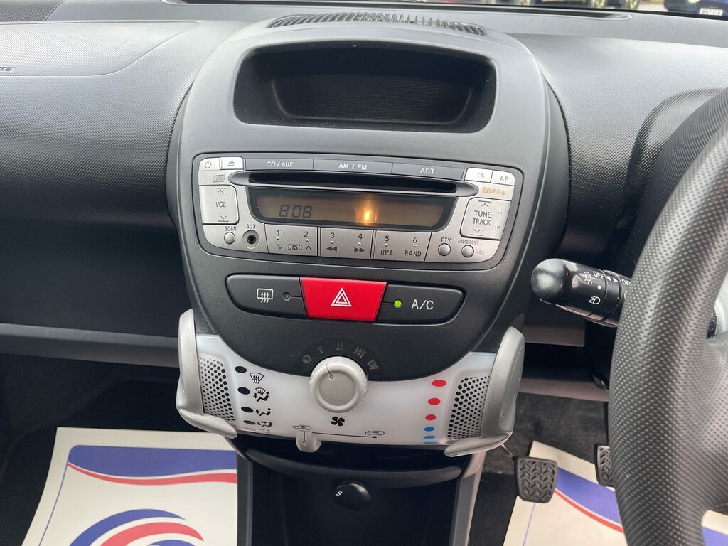 Citroen C1 Vtr 5dr Blue #4