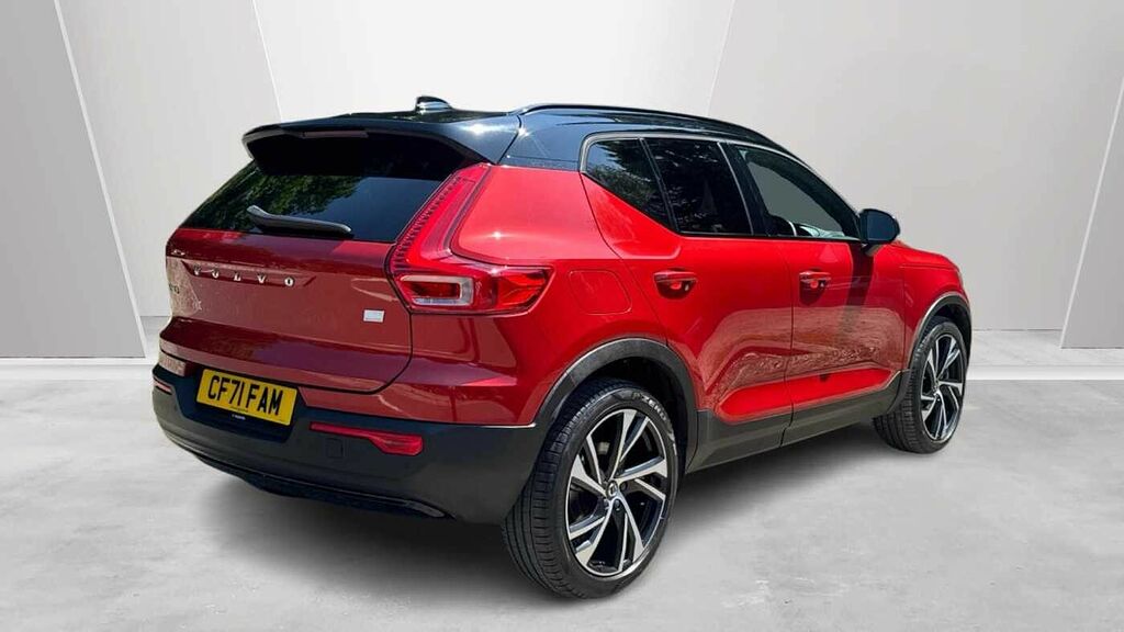 Volvo XC40 Recharge R-design Pro, T5 20 Alloys - Sensus Nav Red #2
