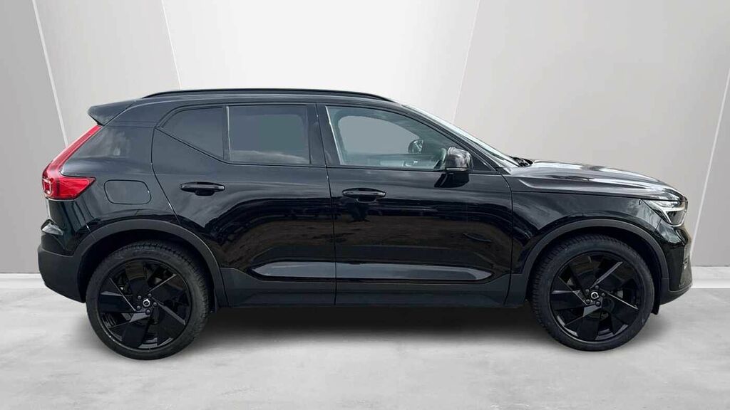 Volvo XC40 Black Edition Plus, B4 Mild Hybrid, Black #3