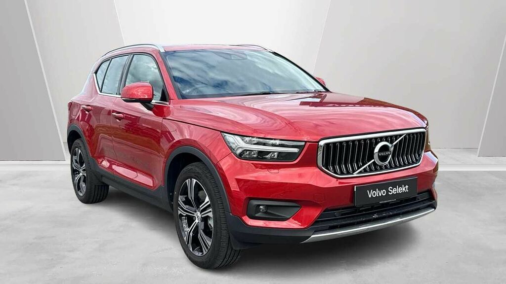 Volvo XC40 Recharge Inscription Pro, T5 Plug-in Hybrid Red