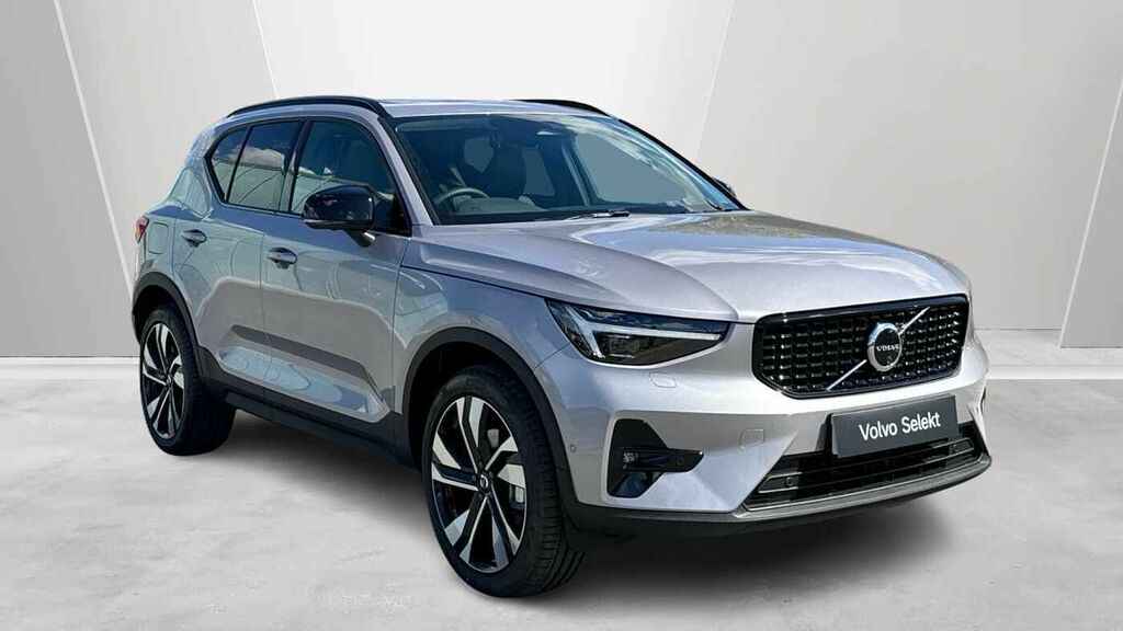 Volvo XC40 Ultra, B3 Mild Hybrid, Dark Silver