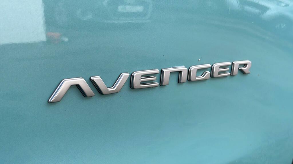 Jeep Avenger 1.2 E-hybrid Summit Dct White #66