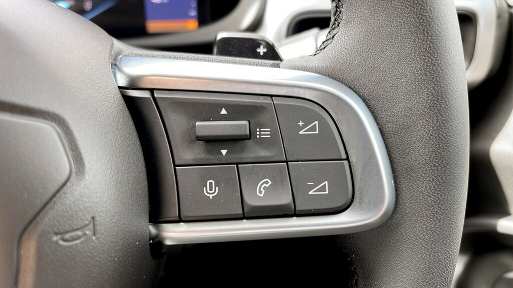 Jeep Avenger 1.2 E-hybrid Summit Dct White #56