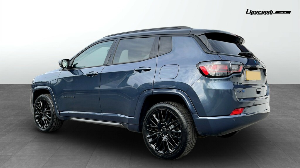 Jeep Compass 1.3 T4 Gse 4Xe Phev S Model Black #4