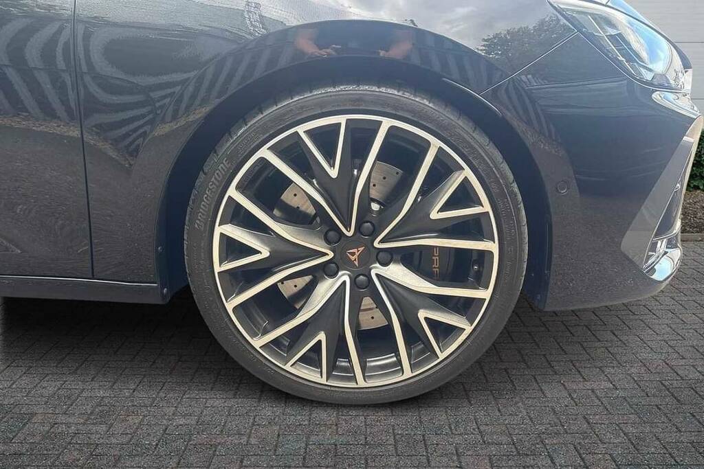 Cupra Leon 2.0 Tsi 333 Vz2 Dsg 4Drive Black #5