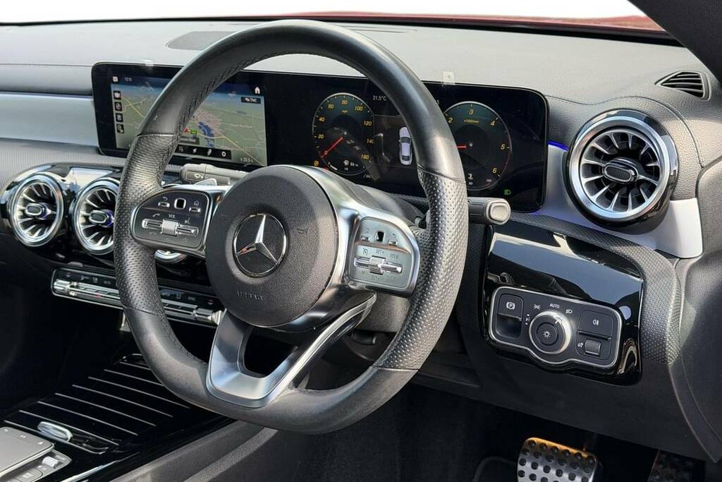 Mercedes-Benz CLA Class 220D Amg Line Premium Tip Red #4