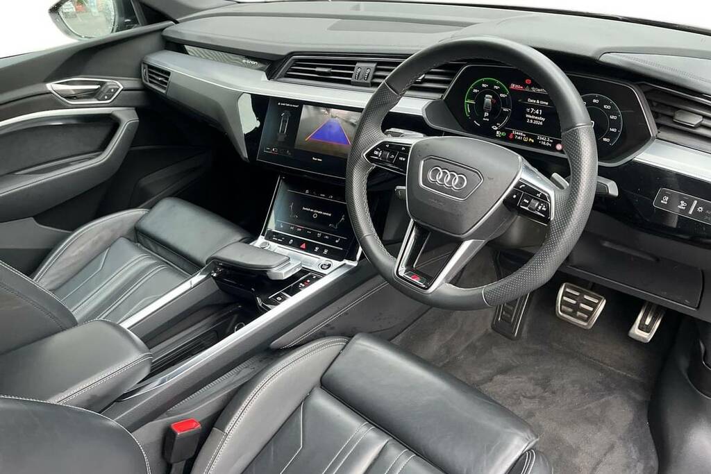Audi Q8 e tron 300Kw 55 Quattro 114Kwh S Line NA23CBF Black #3