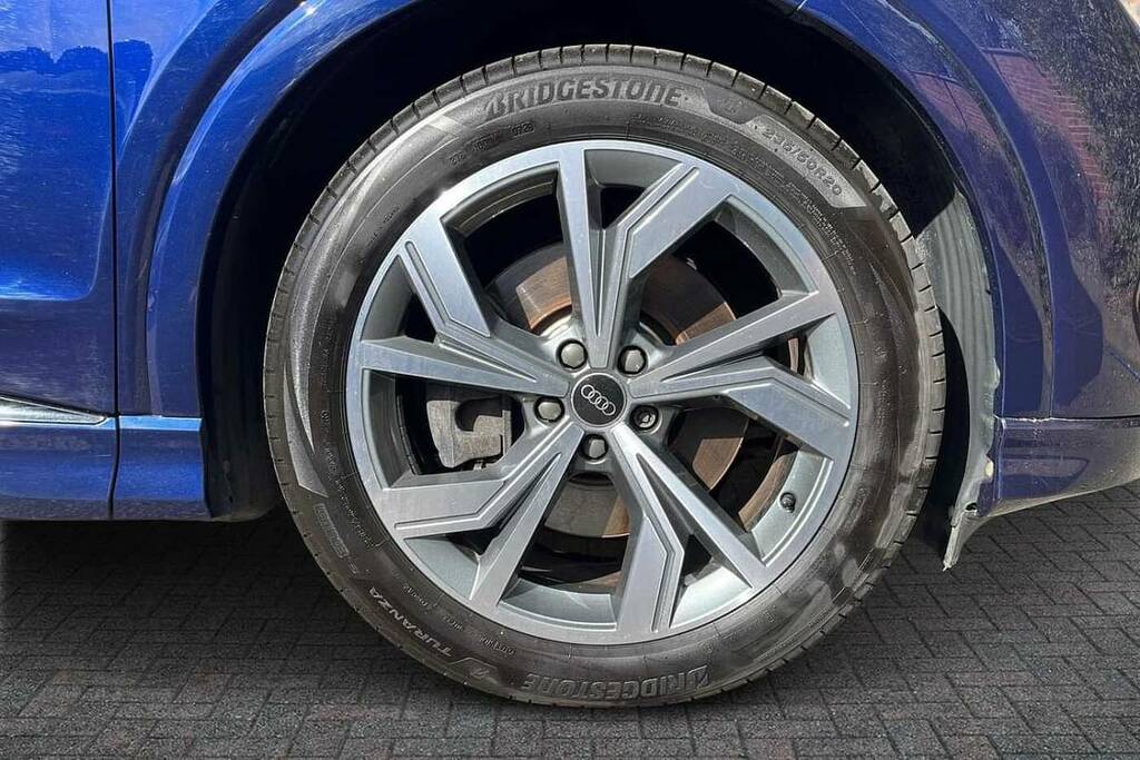 Audi Q4 E Tron 220Kw 50 Quattro 82.77Kwh Edition 1 Blue #5