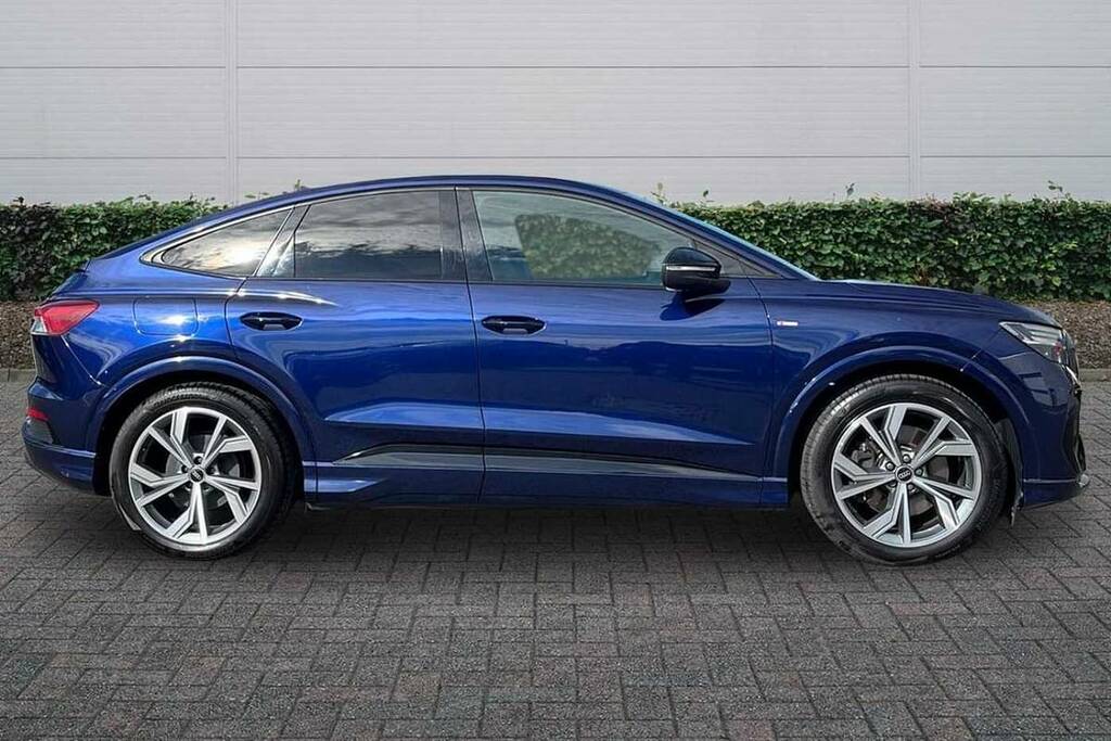 Audi Q4 E Tron 220Kw 50 Quattro 82.77Kwh Edition 1 Blue #4