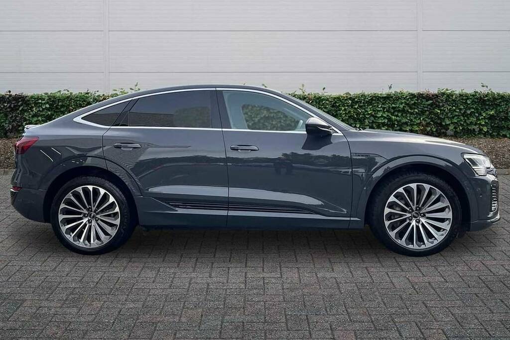 Audi Q8 e tron 300Kw 55 Quattro 114Kwh S Line Grey #4