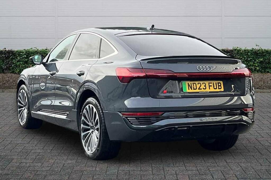 Audi Q8 e tron 300Kw 55 Quattro 114Kwh S Line Grey #3