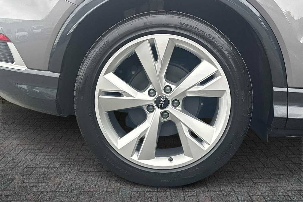 Audi Q4 E Tron 210Kw 45 82Kwh S Line Leather Grey #5