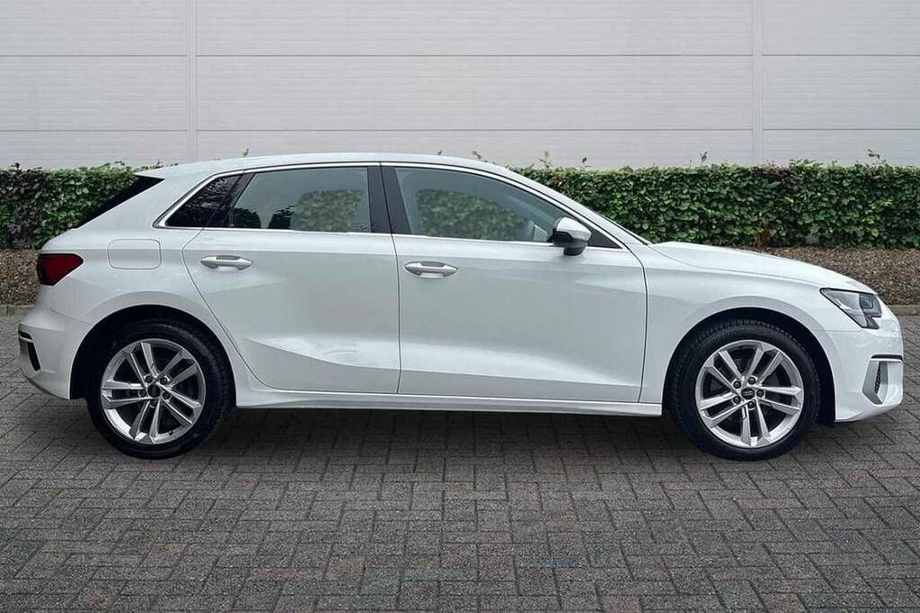 Audi A3 35 Tdi Sport S Tronic White #4