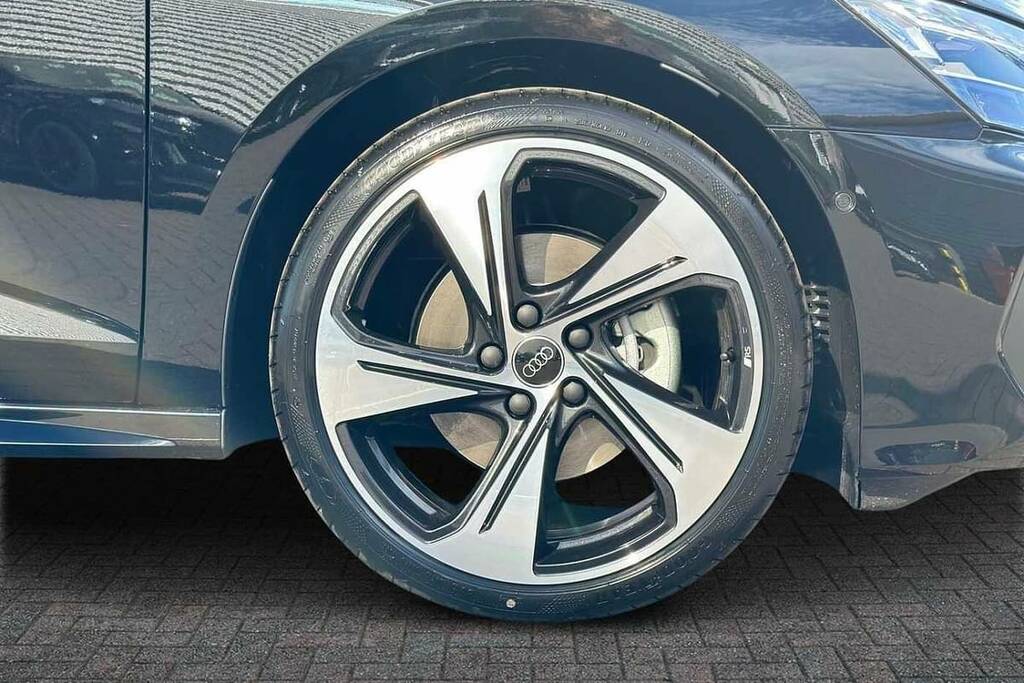 Audi A3 2.0 Tdi 150 Black Edition S Tronic Black #5