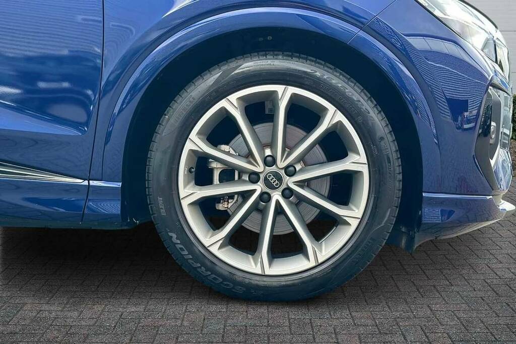 Audi Q4 E Tron 125Kw 35 55.52Kwh Edition 1 Blue #5