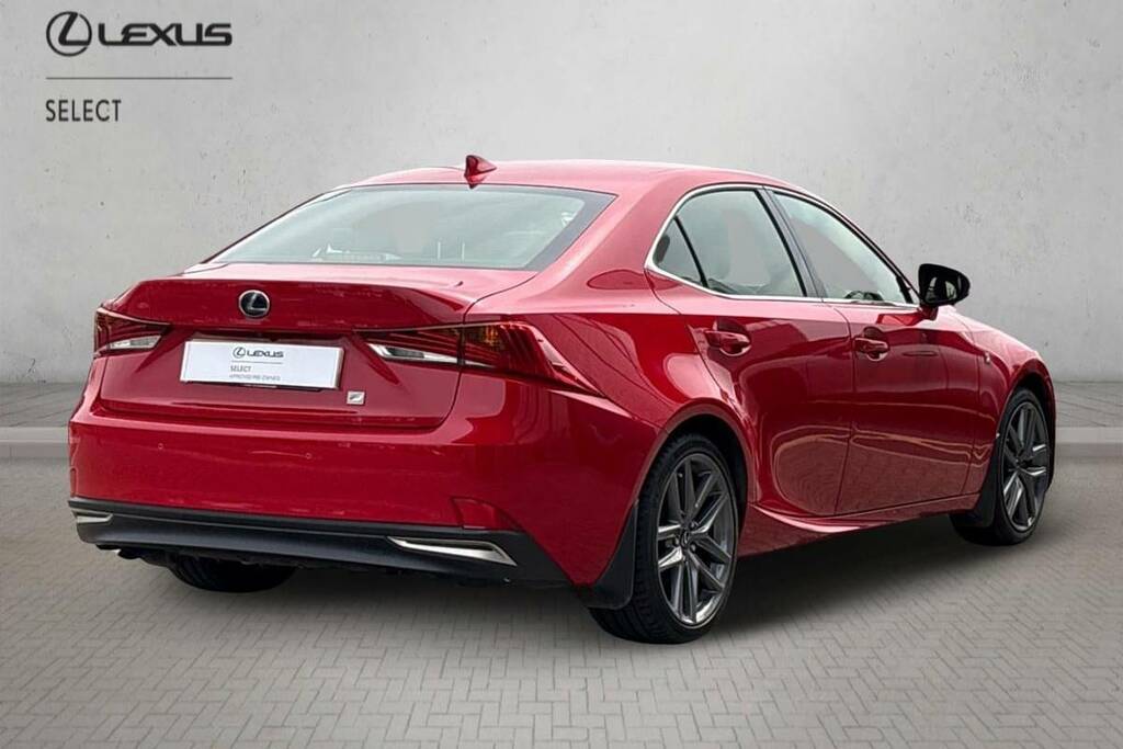 Lexus IS 300H F-sport Cvt Red #2