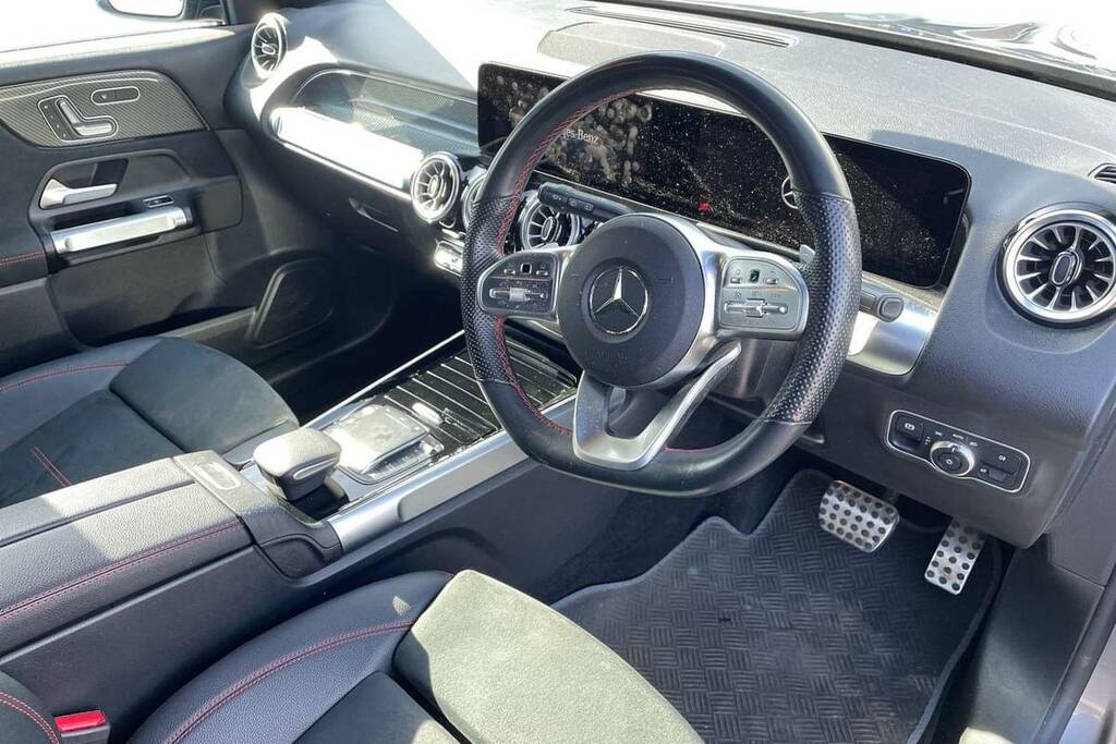 Mercedes-Benz GLB Class 220D 4M Amg Line Prem Night Ed 8G-tronic Grey #4