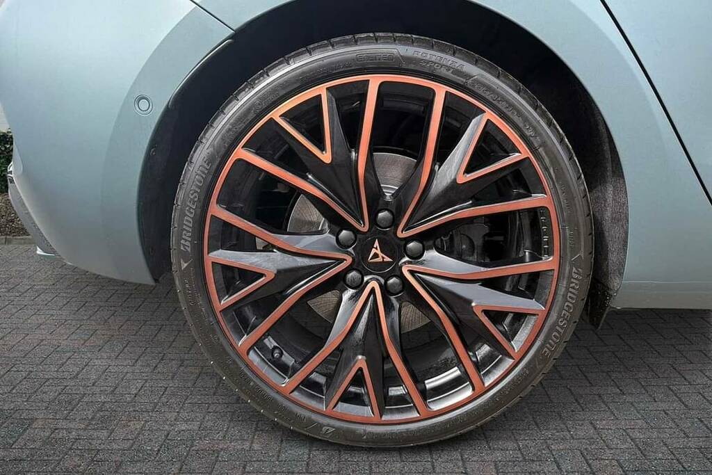 Cupra Leon 1.5 Ehybrid 272 Vz2 Dsg Grey #5