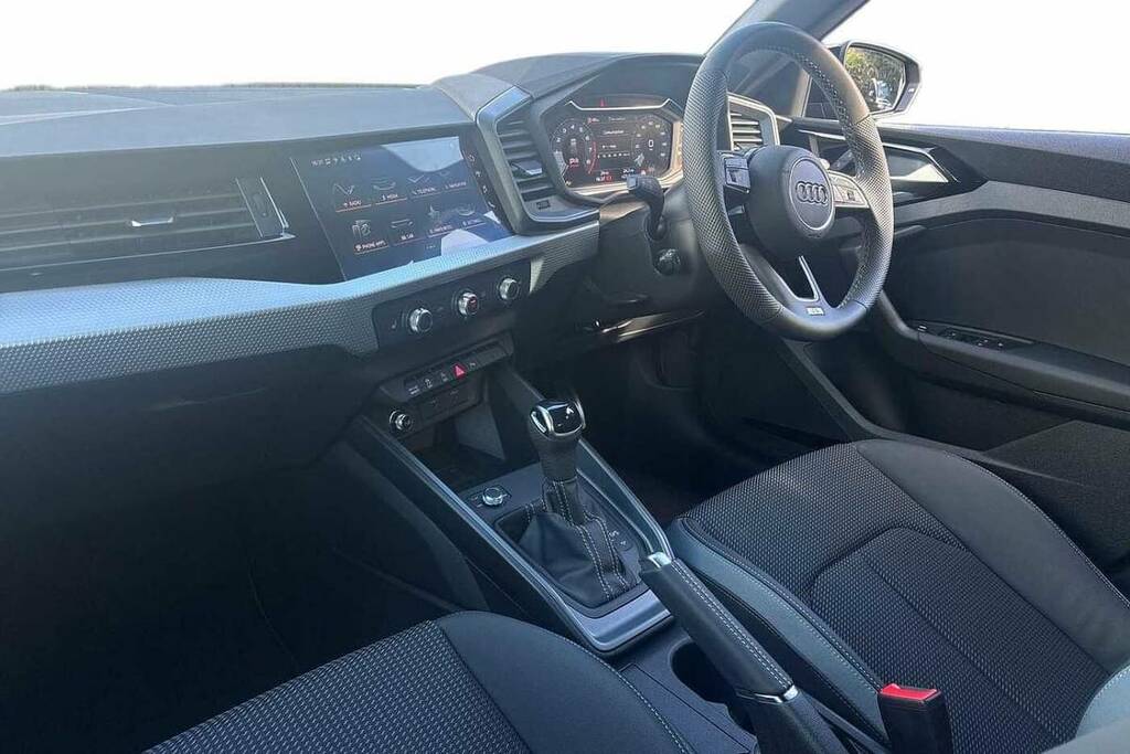 Audi A1 30 Tfsi S Line S Tronic Black #2