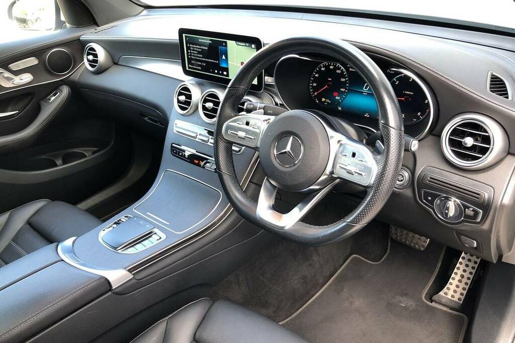 Mercedes-Benz GLC Class Glc 300D 4Matic Amg Line Prem Plus 9G-tronic Silver #4