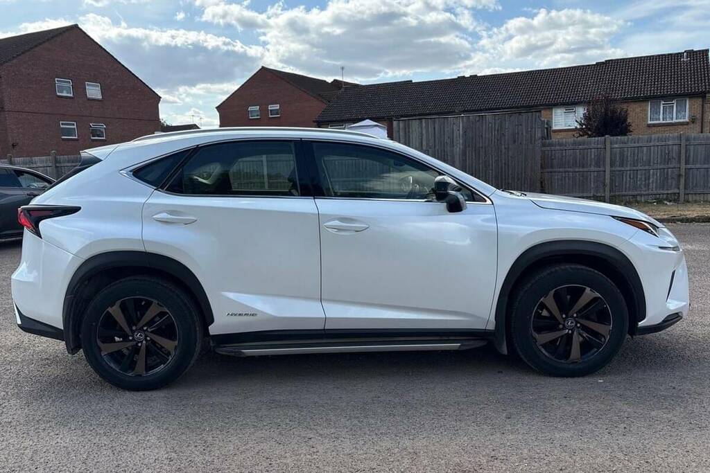 Lexus NX 300H 2.5 Luxury Cvt Premium Nav Convenience Silver #8