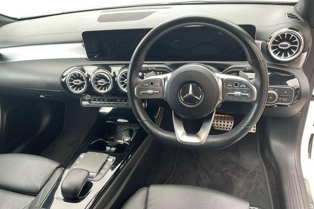 Mercedes-Benz CLA Class 200 Amg Line Tip Black #28
