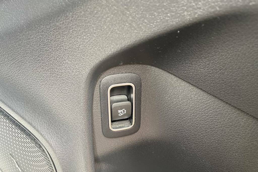 Mercedes-Benz CLA Class 200 Amg Line Tip Black #17