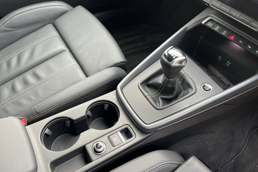 Audi A3 30 Tfsi S Line Black #6