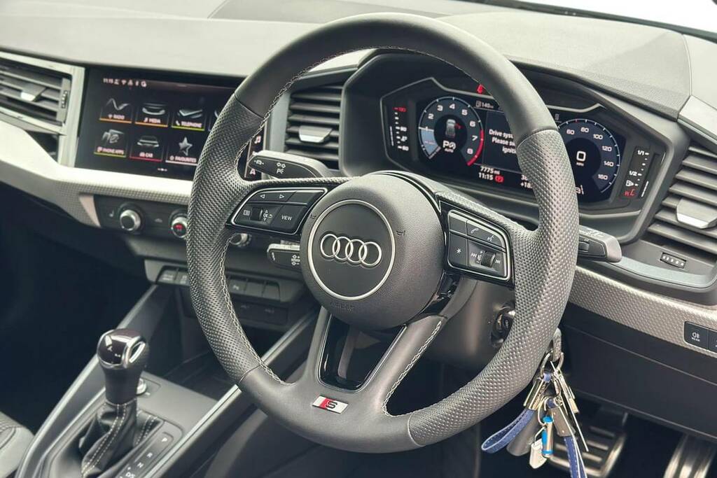 Audi A1 30 Tfsi S Line S Tronic Grey #4