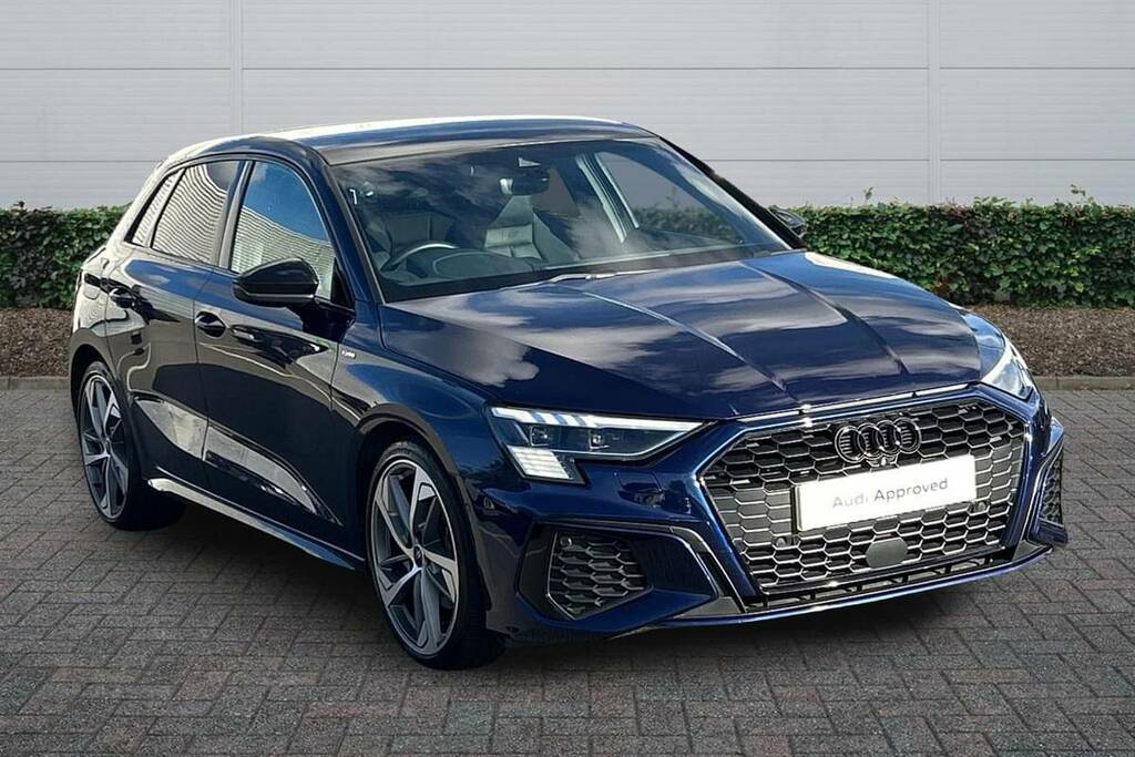 Audi A3 35 Tfsi Black Edition S Tronic Blue