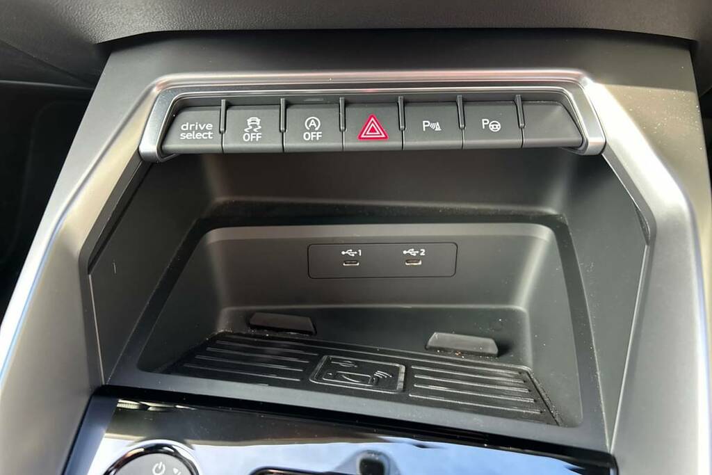Audi A3 35 Tfsi Black Edition S Tronic Blue #6
