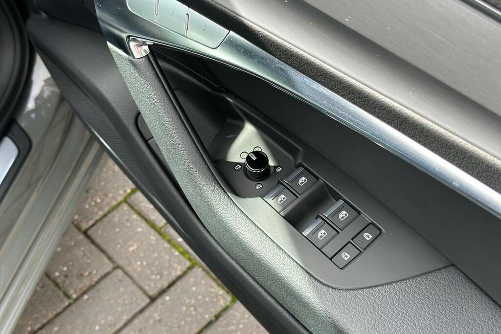 Audi A6 Saloon 40 Tdi Quattro S Line S Tronic Grey #6