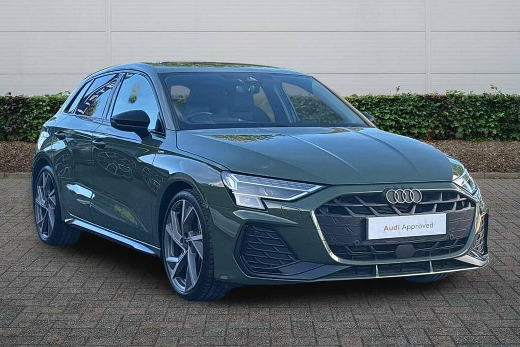 Audi A3 35 Tfsi Black Edition S Tronic Green