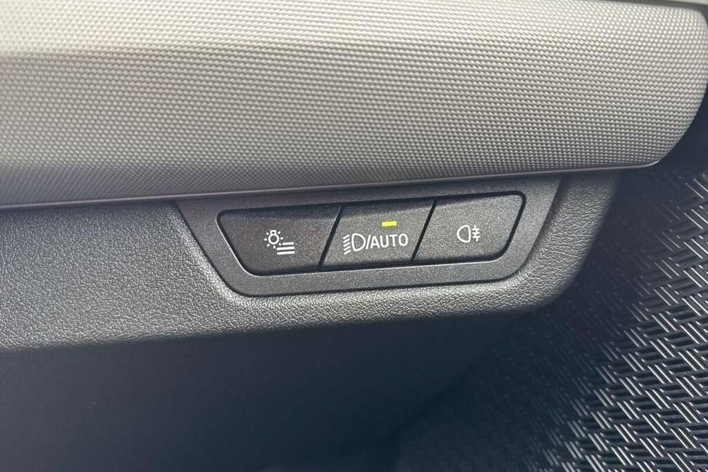 BMW X1 Sdrive 20I Mht M Sport Step #18