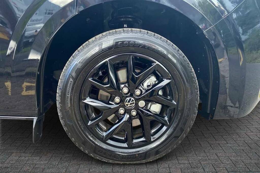 Volkswagen Transporter Shuttle 2.0 Tdi 150Ps Minibus Life 5 Plus Black #5