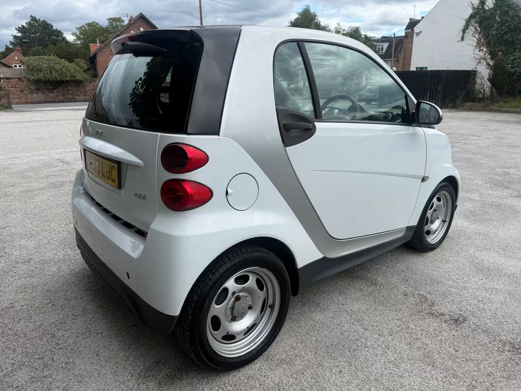 Smart Fortwo Coupe Pure Mhd 61 Coupe White #4