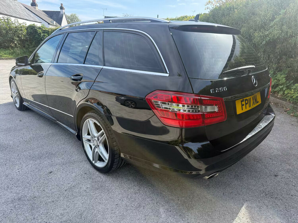 Mercedes-Benz E Class E250 Cdi Blueefficiency Sport Tip 7 Est Black #6
